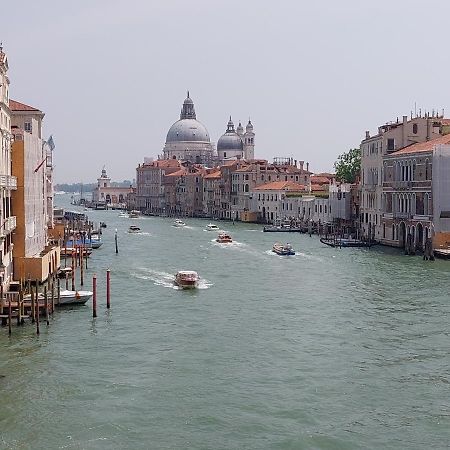 Appartamenti Ca'Giustinian Venedig Exterior foto