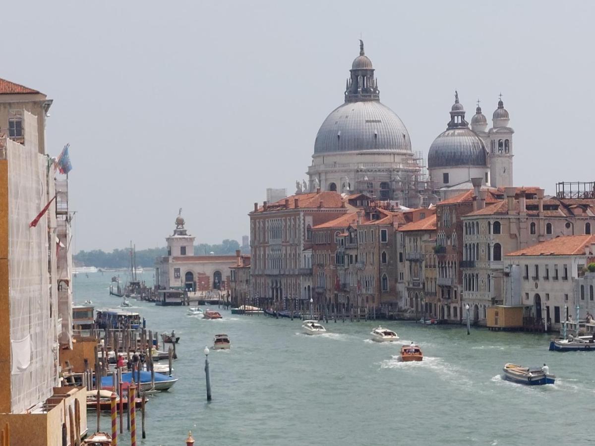 Appartamenti Ca'Giustinian Venedig Exterior foto