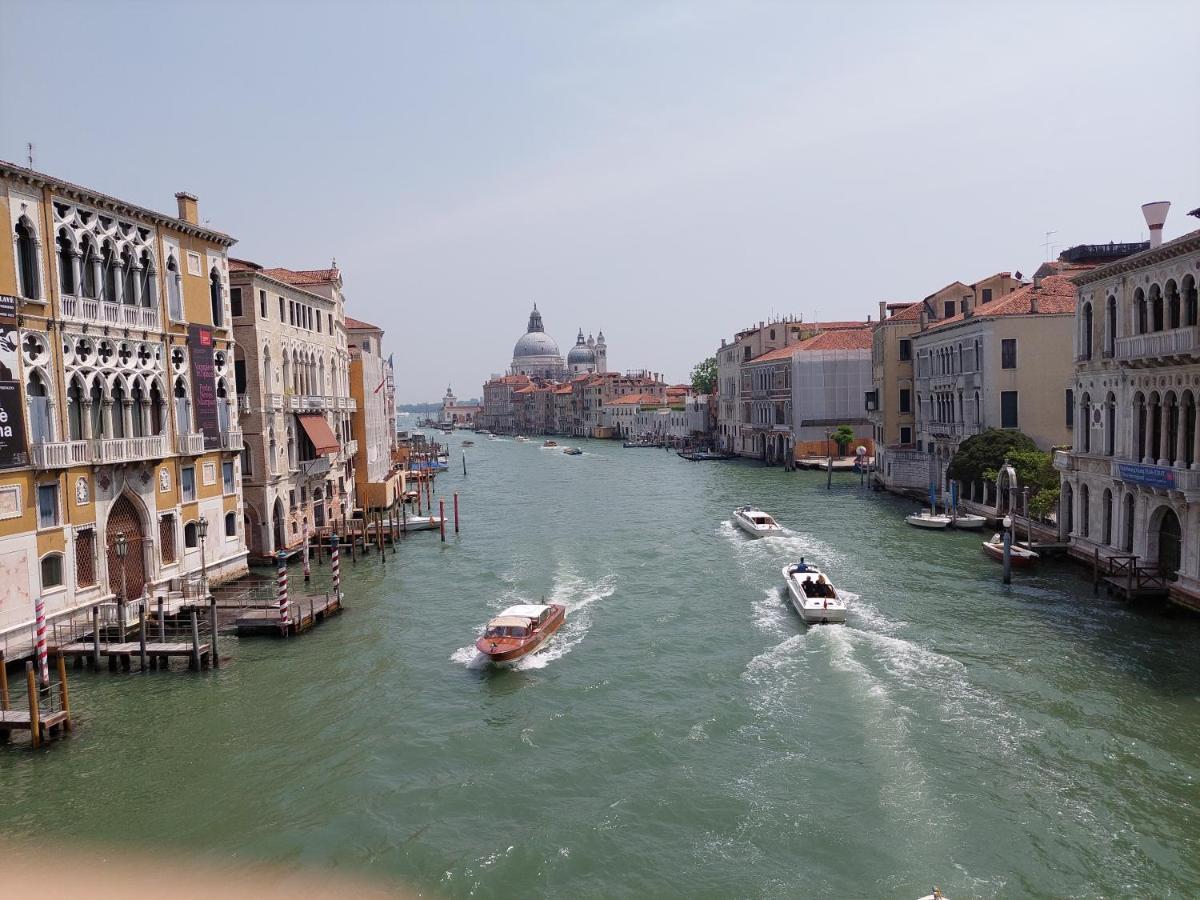 Appartamenti Ca'Giustinian Venedig Exterior foto