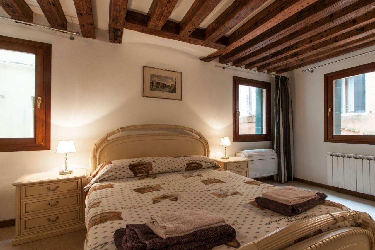 Appartamenti Ca'Giustinian Venedig Exterior foto